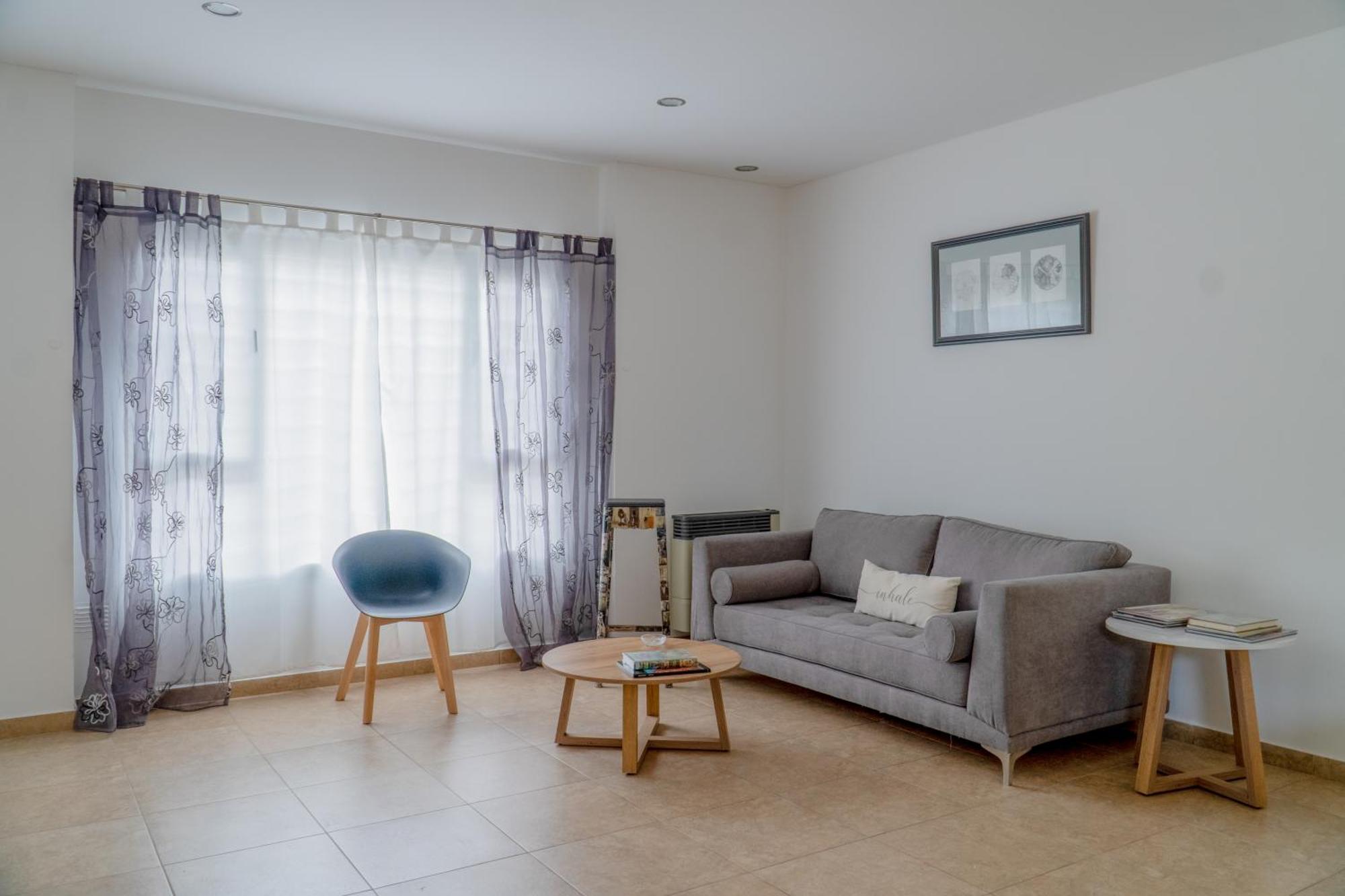 Maca Tobiano, Amplio, Calido, A Pasos Del Mar Apartment Puerto Madryn Bagian luar foto